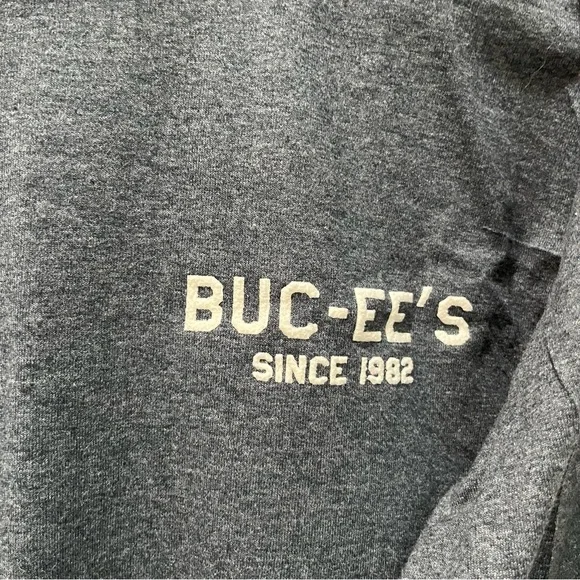 Buc-ee’s Long Sleeve Shirt size small - Picture 2 of 6
